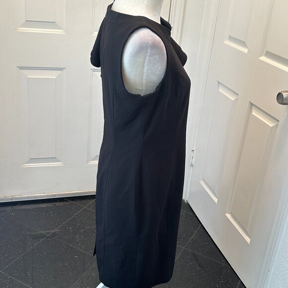 The LBD That Does It All: Calvin Klein's Iconic One-Shoulder Wonder! Size 10 - Picture 10 of 12